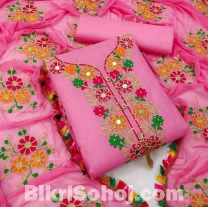 কাশ্মীরী আড়ি এম্ব্রডারী থ্রি-পিচ।